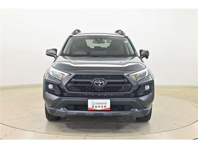 RAV42.0 アドベンチャー オフロードパッケージ 4WD