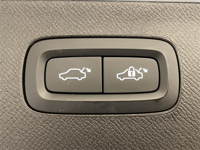 XC90B6 AWD インスクリプション 4WD