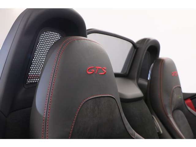 �w�b�h���X�g�ɂ̓X�e�b�`�Ɠ��F��GTS�̎h�J���{����A�������^���Ă����ƂƂ��ɏ��L�~�𖞂����Ă����1��ł��B