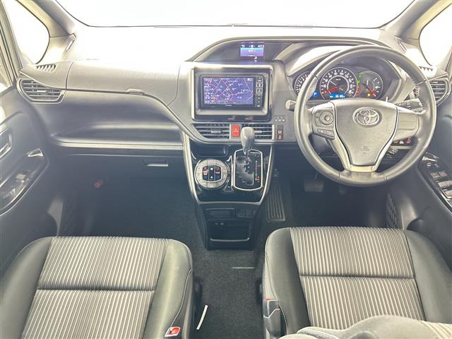 ヴォクシー2.0 ZS 煌