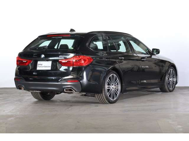 5シリーズツーリング523d Mスポーツ