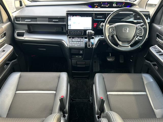 ステップワゴン1.5 スパーダ クールスピリット ホンダ センシング