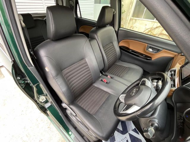 �y�n�[�t���U�[�V�[�g�z�������ƍ���S�n�𗼗������l�C�̃V�[�g���w�ʁE���ʂ̃t�@�u���b�N�f�ނ́A�ʋC���̗ǂ��⊊��ɂ����ɗD��Ă��܂��B�C���╞���ɍ��E���ꂸ���K�ɂ���肢�������܂��B