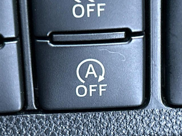 �y�A�C�h�����O�X�g�b�v�z�ԐM����a�؂Œ�Ԃ����ۂɃG���W�����~���A���ʂȔR���̏����}���܂��B�R��������ی�ɂȂ���@�\��G���W���̓u���[�L�𗣂��΍Ďn�����܂��B