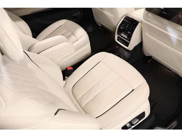 ���Ԃ̏ڍׂ�I�v�V�������̏ڍׂ��C�ɂȂ���́A���񃍃y���C�I�̌����z�[���y�[�W��������������!!�����������Ȃǂ�������܂��̂Ń`�F�b�N�����Y��Ȃ�!!http://www.loperaio.co.jp/