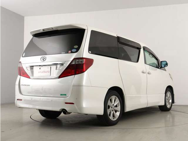 ���X�ł́A���I���ꂽ�ԗ��̂ݓW�����Ă���܂��B�A���t�@�[�h�E���F���t�@�C�A�ɓ����������X�Ȃ�ł̖͂L�x�ȍ݌ɂ̒�����A���C�ɓ���̈������T����������!