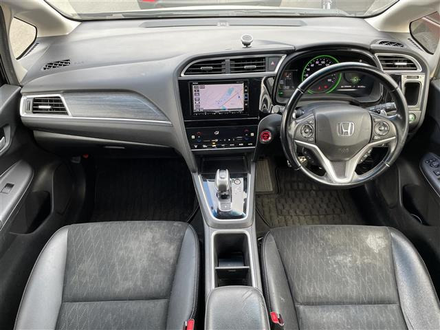 シャトル1.5 ハイブリッド Z ホンダセンシング