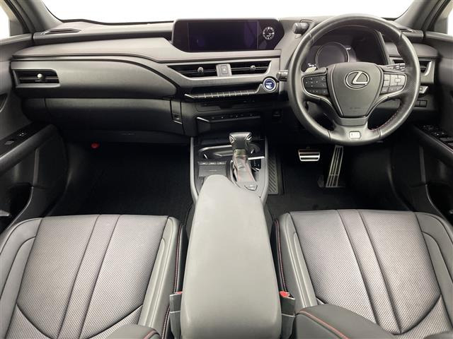 UX250h Fスポーツ