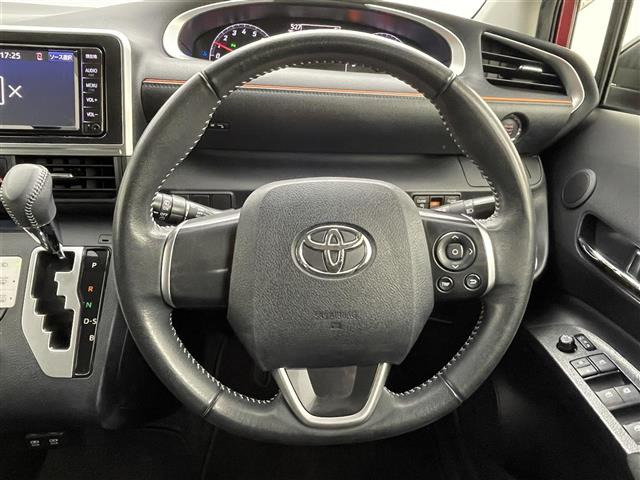 シエンタ1.5 G クエロ