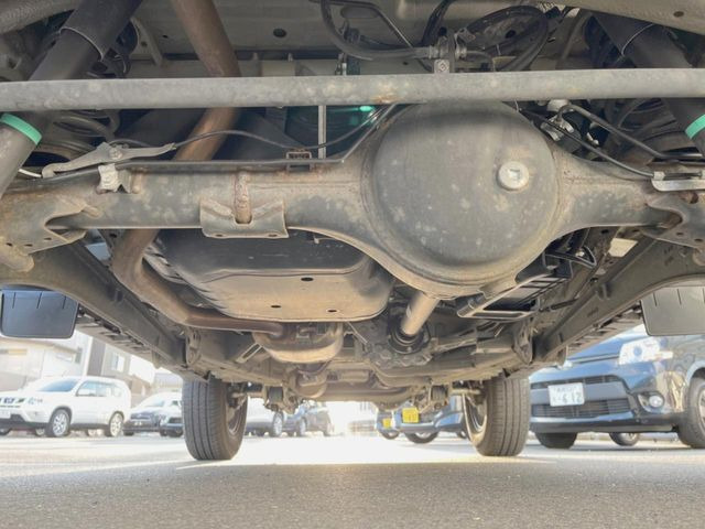 ����肪���ꂢ�Ȃ����ɁA�h�K���H�̎{�H���I�X�X���B�~��n��͂������A���ݕ��ɂ��Z���̕���A��Ń}�����E�E�B���^�[�X�|�[�c���������ɂ��D�]���������Ă���܂��B