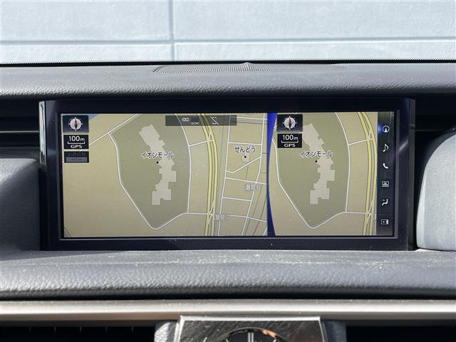 IS300h バージョンL