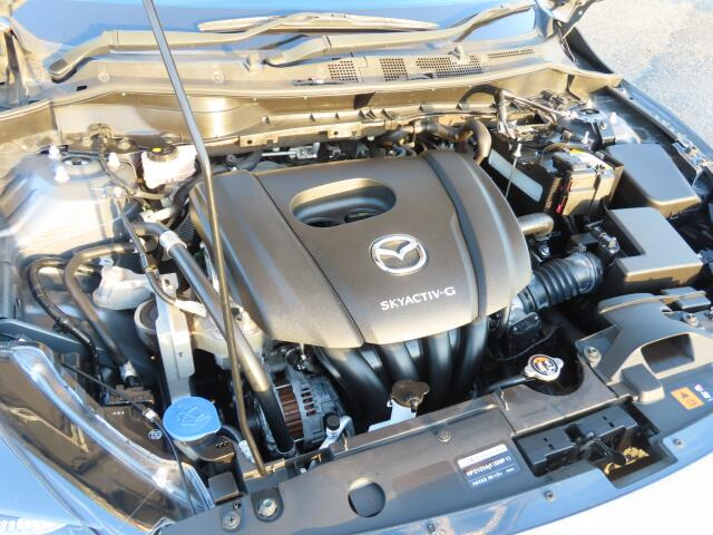 �G���W�����[�������ꂢ�ł���B�@�֋@�\�n���ǍD�ł��B�[�ԑO�ɓ_���������s���܂��B�G���W���I�C���E�I�C���t�B���^�[�E�G�A�R���t�B���^�[�E���C�p�[�S���͕K�������v���܂�(�G�A�R���t�B���^�[�́A�����Ԃ̂�)