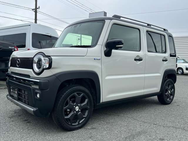 ���W����ɂ͍��i���̒��ÎԂ�V�Ԃ��������ł����W���䐔100��̑�^�W����֐��񂲗��X����������