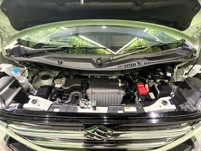 安心の最長10年・走行無制限保証(有償)をご用意。保証内容も充実はもちろん、無料点検&オイル交換や、年中無休の全国・24時間ロードサービスも付帯されておりますのでご安心下さい。