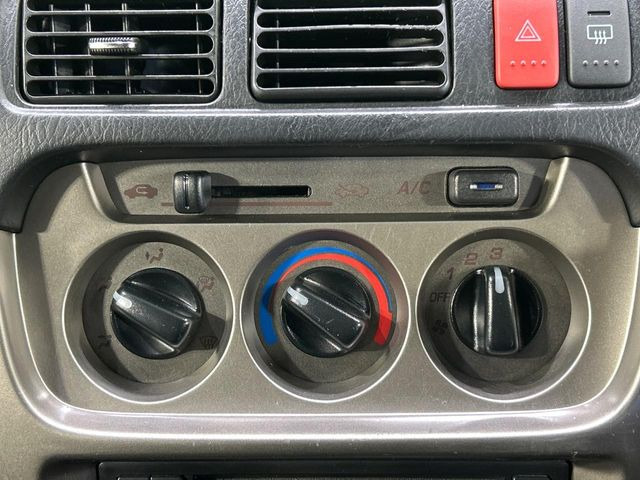 �����~�������Ă��S�Ȃɉ��K�ȋ󒲂�͂��Ă����A�_�C�������G�A�R���𑕔���