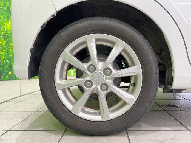 �y����14�C���`�A���~�z�C�[���z�O�ςɃ}�b�`���������A���~�z�C�[���𑕒����Ă���܂��B�e��ЊO�A���~�z�C�[����A�X�^�b�h���X�^�C�����戵�����Ă���܂��B���񂲑��k����������