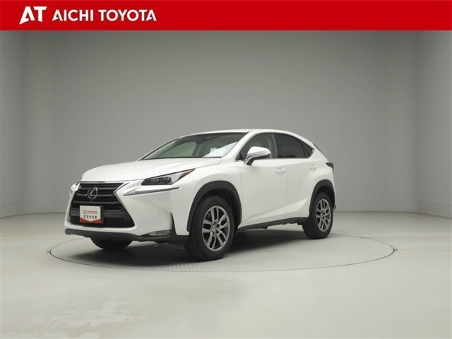 NX200t バージョンL