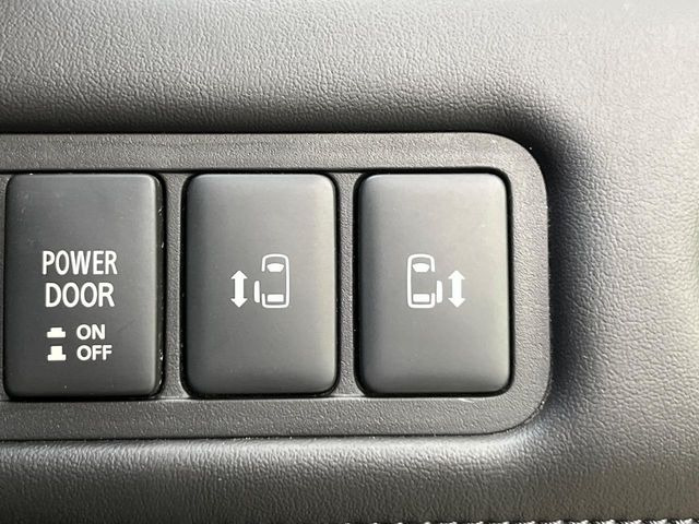 �y�����p���[�X���C�h�h�A�z�X�}�[�g�L�[��^�]�Ȃ̃X�C�b�`�Ō�ȗ����X���C�h�h�A�̊J���\���d��������͂����ăh�A���J����K�v�������A�����Ȃ��q�l�ł��ȒP�ɊJ���߂ł����K�ł���