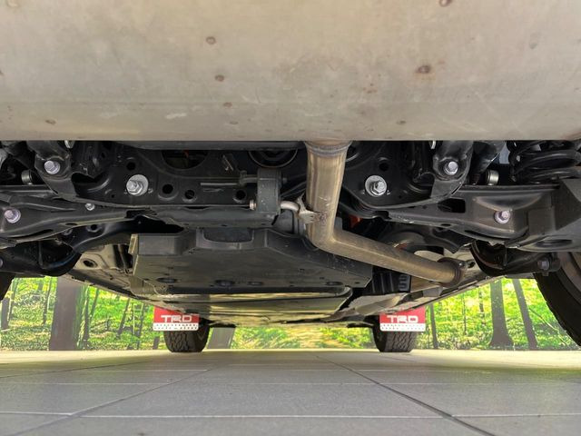 下回りがきれいなうちに、防錆加工の施工がオススメ。降雪地域はもちろん、沿岸部にお住いの方や、趣味でマリン・ウィンタースポーツをされる方にご好評いただいております。