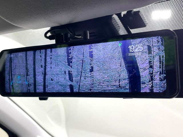 �y�f�W�^���C���i�[�~���[�z��Ȃ̑傫�ȉו��⓯��҂Ō�����m�F���Â炢���ł����S!�J�������B�e�����ԗ�����̉f�������[���~���[���ɕ\���B�N���A�Ȏ��E�ŏ󋵂̊m�F���\�ł�!