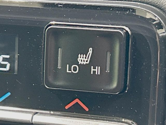 �y�V�[�g�q�[�^�[�z�������ɏd�󂷂�V�[�g�q�[�^�[!�G�A�R����葁�����܂��Ă����̂Ŋ�����̐l�����S�ł��ˁ�G�A�R���̉����͊������邩����A�Ƃ������ɂ����������߂ł��B