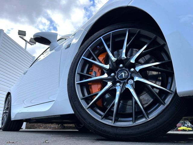 �y�����I�v�V����19�C���`�A���~�z�C�[���z�����I�v�V�����z�C�[���𑕒��B���s���\�̌���ɉ����A�O�ς����X�^�C���b�V���ɂȂ��Ă��܂��B