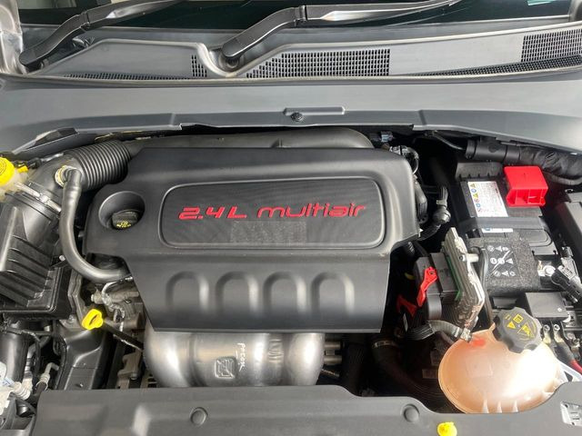 �����X�ł́A�e���[�J�[�̐�p�f�f�e�X�^�[�𓱓��B���Ǝ��i�����e�N�j�J���X�^�b�t���풓���Ă���܂��̂ŁA������̍ۂɂ����S���Ă����p���������܂��B