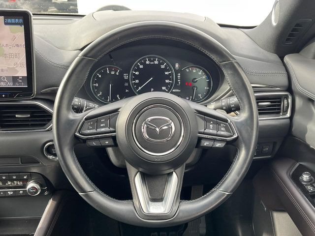 �y�����v�����X�e�A�����O�z�㎿�Ȋv���g�p���邱�ƂŁA��ɂ����������݂ƂĂ��^�]���₷���n���h���ł���