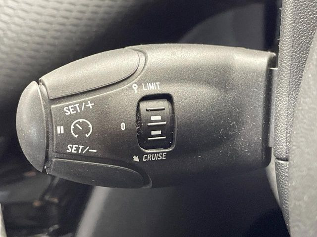 ���N���[�Y�R���g���[��:�������H�⎩���Ԑ�p���H���ɂāA�葬���q���\�ƂȂ�֗��ȋ@�\�ł��B�������ړ��̍ۂł����ɂ����֗��ɂ��g�����������܂���