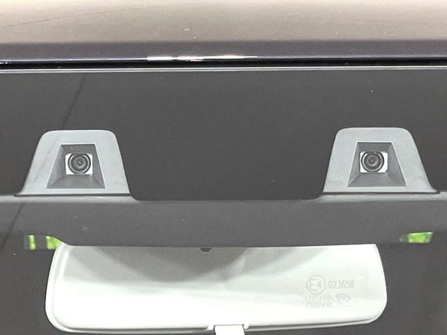 �y�X�Y�L �Z�[�t�e�B�T�|�[�g�z���s���ɑO���̎ԗ�����F�����A�Փ˂������Ȏ��͌x��ƃu���[�L�ŏՓˉ���Ɣ�Q�y�����A�V�X�g�B�����S�Ƀh���C�u�����y���݂��������܂��B