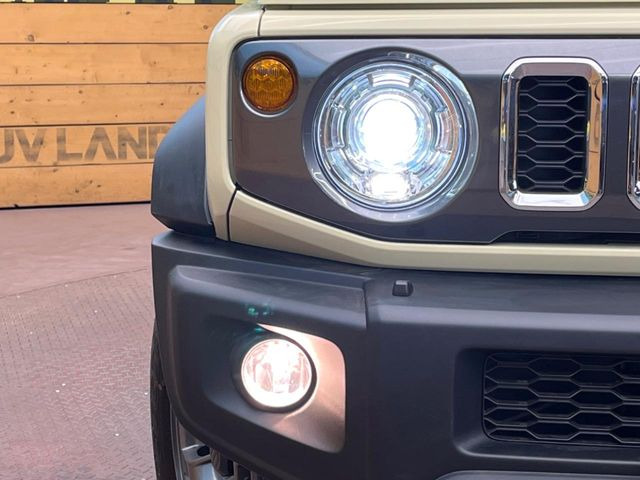 �yLED�w�b�h���C�g�z���V����ԑ��s�����ǍD�Ȏ��E���m�ۂ����S���ĉ^�]�ł��鍂�P�xLED�w�b�h���C�g�𑕔�!�_�����x�������A����d�͂��}�����Ă��܂��B