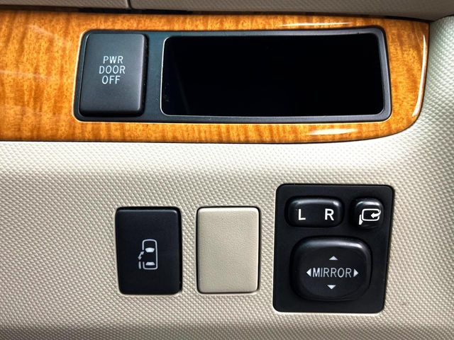 �y�p���[�X���C�h�h�A�z�X�}�[�g�L�[��^�]�Ȃ̃X�C�b�`�ŃX���C�h�h�A�̊J���\���d��������͂����ăh�A���J����K�v�������A���������q�l�ł��A�d���ו��������Ă��鎞�����N�ɊJ���߂ł��܂���