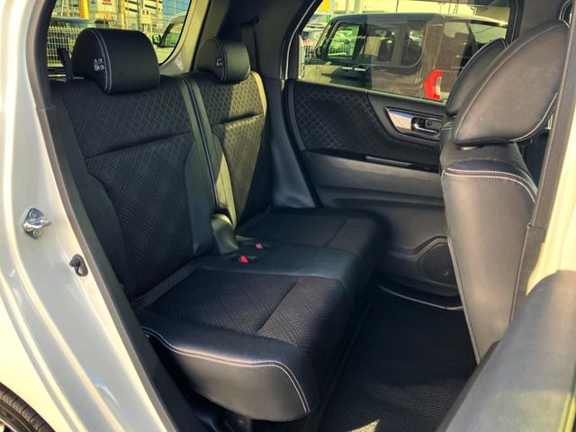 ���Z�J���h�V�[�g�͂������L���C�ȏ�Ԃł�!���K�ɂ���蒸���܂���