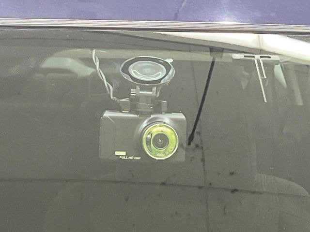 �y�h���C�u���R�[�_�[�z���S�E���S�ȃJ�[���C�t�ɕK�{�̃h���C�u���R�[�_�[�𑕔�!���s���͂������A������^�]�⎖�̂ɑ��������ۂ̏󋵂��f���ŋL�^���A����̃��X�N�ɔ����܂��B