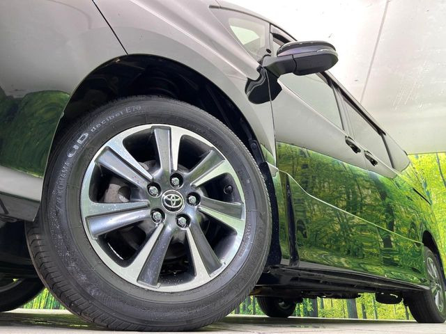 �y�����A���~�z�C�[���z�O�ςɃ}�b�`�����A���~�z�C�[���𑕒����Ă���܂��B�e��A���~�z�C�[����A�X�^�b�h���X�^�C�����戵�����Ă���܂��B���񂲑��k����������