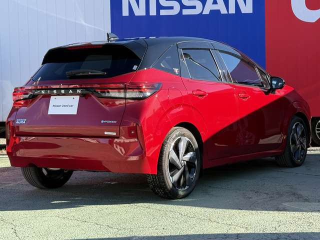 ノートオーラ1.2 G レザーエディション