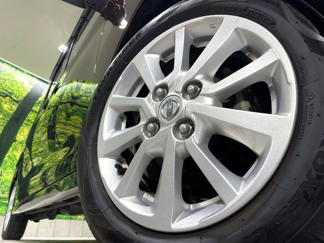 �y����14�C���`�A���~�z�C�[���z�O�ςɃ}�b�`���������A���~�z�C�[���𑕒����Ă���܂��B�e��ЊO�A���~�z�C�[����A�X�^�b�h���X�^�C�����戵�����Ă���܂��B���񂲑��k����������