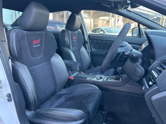 �yRECARO���o�P�b�g�V�[�g�z�l�ԍH�w�Ɋ�Â����ʈ����z�ɂ���č��ւ̕��S�Ⓑ���ԉ^�]���̔�J�������y������ڂŃ��J���Ƃ킩��X�|�[�e�B�ȃ��b�N�X�������ł��B
