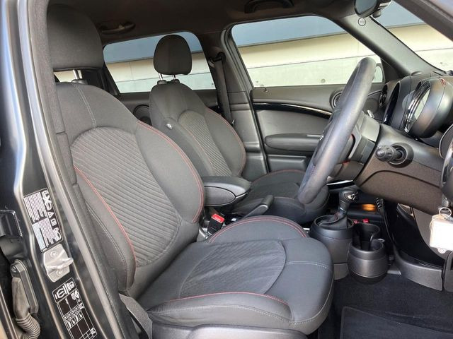 ���V�[�g�̎g�p��:�j��E�ւ�������Ȃ��A�����̒ʂ肫�ꂢ�ȏ�Ԃ��ێ����Ă���܂��B�܂��A�����N���[�j���O�E�R�[�e�B���O�����p�����������܂��B