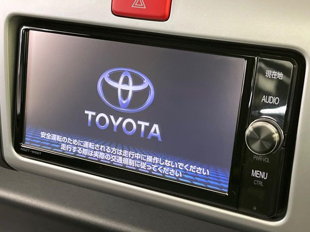 �y�����i�r�z�l�C�̏����i�r�𑕔����Ă���܂��B�i�r�̎g���₷���͂������A�I�[�f�B�I�@�\���[��!�L�����v�◷�s�͂������A�ʋ΂┃�����ȂǕ��i�̃h���C�u���y�����Ȃ�͂���