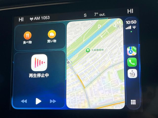 ��Apple Car Play:�X�}�z�Ƃ̗L���ڑ��ŁA�i�r�E�I�[�f�B�I�Đ��ȂǃX�}�z�̃A�v���@�\����ʂł��g����֗��@�\�ł�!