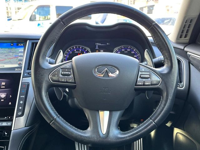 �y�����v�����X�e�A�����O�z�㎿�Ȋv���g�p���邱�ƂŁA��ɂ����������݂ƂĂ��^�]���₷���n���h���ł���