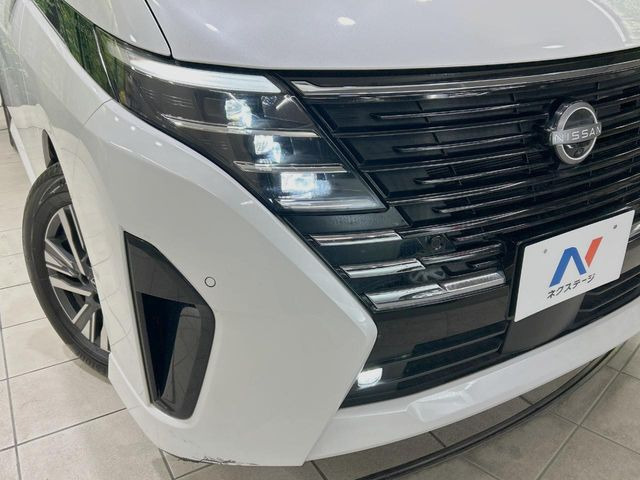 �yLED�w�b�h���C�g�z���V����ԑ��s�����ǍD�Ȏ��E���m�ۂ����S���ĉ^�]�ł��鍂�P�xLED�w�b�h���C�g�𑕔�!�_�����x�������A����d�͂��}�����Ă��܂��B