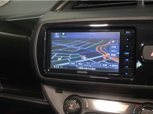 ヴィッツ1.5 ハイブリッド ジュエラ