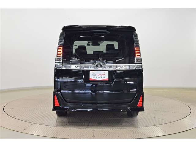 ヴォクシー2.0 ZS 煌III