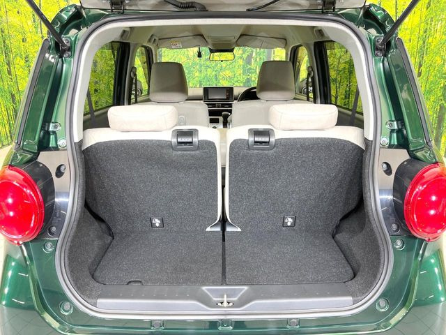 ���i�̂���������ʋ΁A���}���ɏ\���ȉ׎��X�y�[�X���m�ۂ��Ă���܂��B�Z�J���h�V�[�g��|���ƁA�傫�ȉו��̐ύڂ��\�ł���