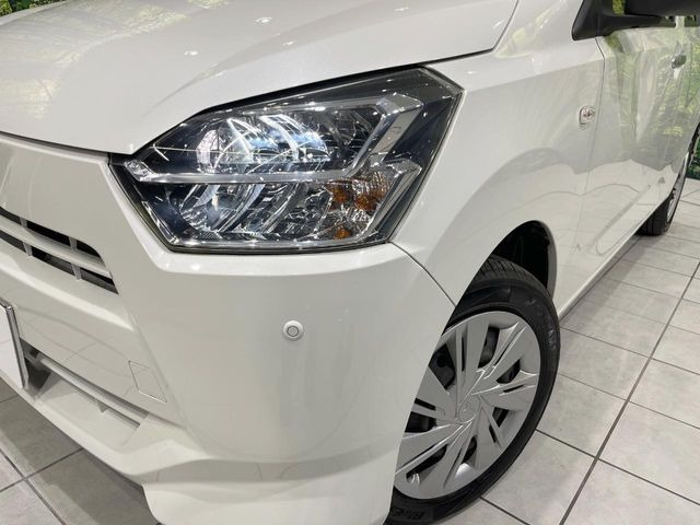 �yLED�w�b�h���C�g�z���V����ԑ��s�����ǍD�Ȏ��E���m�ۂ����S���ĉ^�]�ł��鍂�P�xLED�w�b�h���C�g�𑕔�!�_�����x�������A����d�͂��}�����Ă��܂��B