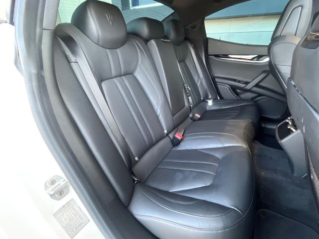 ���㕔���Ȃ��C�ɂȂ�悤�ȃL�Y�E�����ւ��蓙�A�傫�ȃ_���[�W�͂Ȃ��A�ǍD�ȏ�Ԃł��B