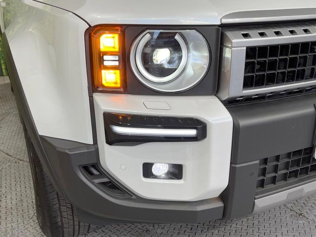 �yLED�w�b�h���C�g�z���V����ԑ��s�����ǍD�Ȏ��E���m�ۂ����S���ĉ^�]�ł��鍂�P�xLED�w�b�h���C�g�𑕔�!�_�����x�������A����d�͂��}�����Ă��܂��B