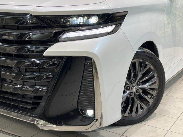 �yLED�w�b�h���C�g�z���V����ԑ��s�����ǍD�Ȏ��E���m�ۂ����S���ĉ^�]�ł��鍂�P�xLED�w�b�h���C�g�𑕔�!�_�����x�������A����d�͂��}�����Ă��܂��B